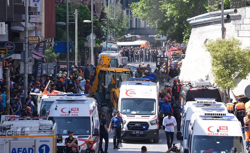Kucukcekmece Bina Coktu 02062024 Aa (22)
