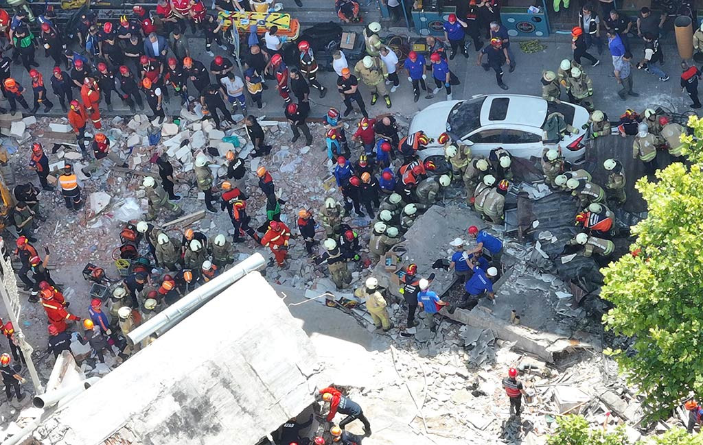Kucukcekmece Bina Coktu 02062024 Aa (24)