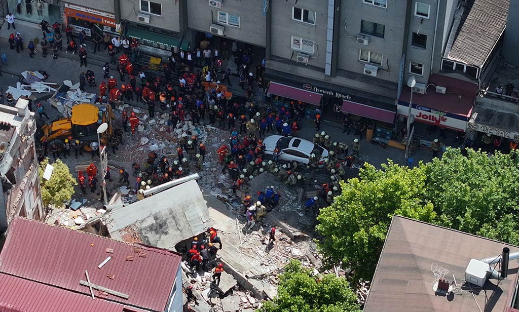 Kucukcekmece Bina Coktu 02062024 Aa (27)
