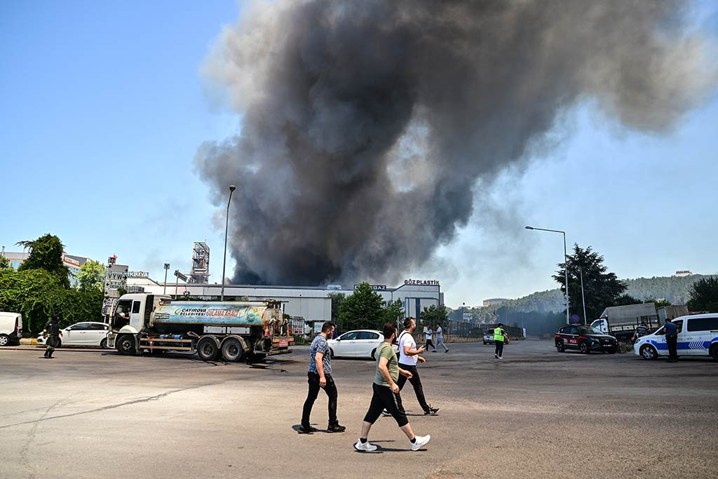 Tuzla Fabrika Yaniyor 18062024 Aa6