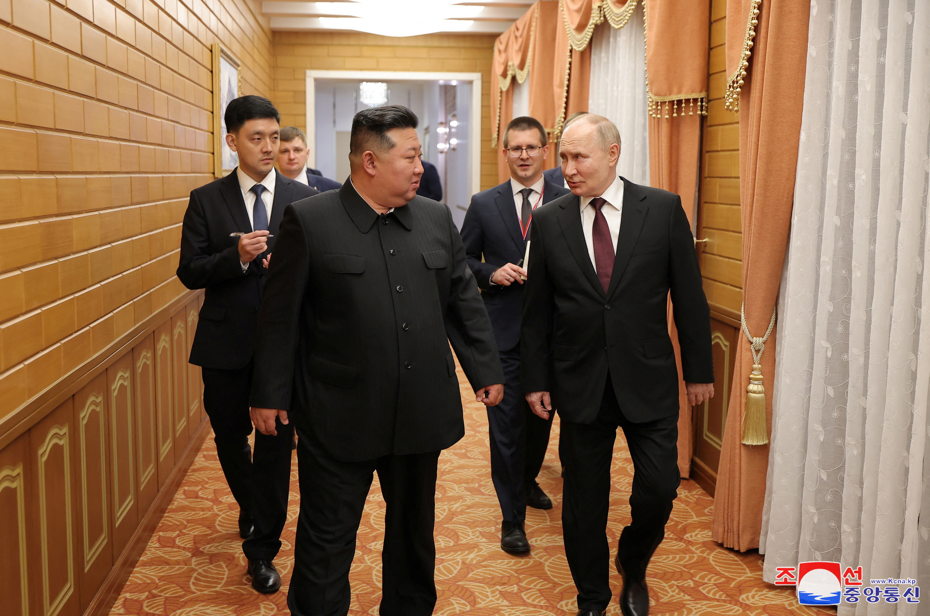 Vladimir Putin Kim Jong Un 19062024 7