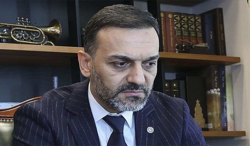 Yunus Arinci18