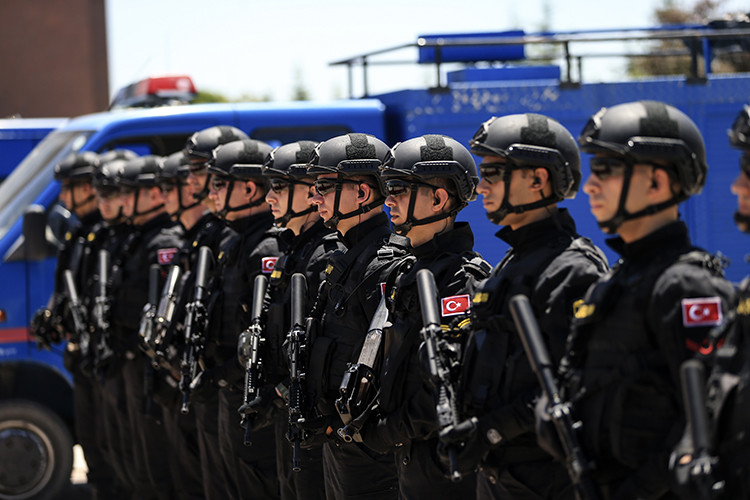 2021 H A Z I R A N 13 Jandarma A A 15667574